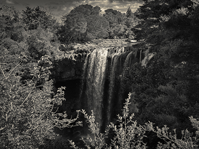 An image of Rainbow Falls by Colin Booth